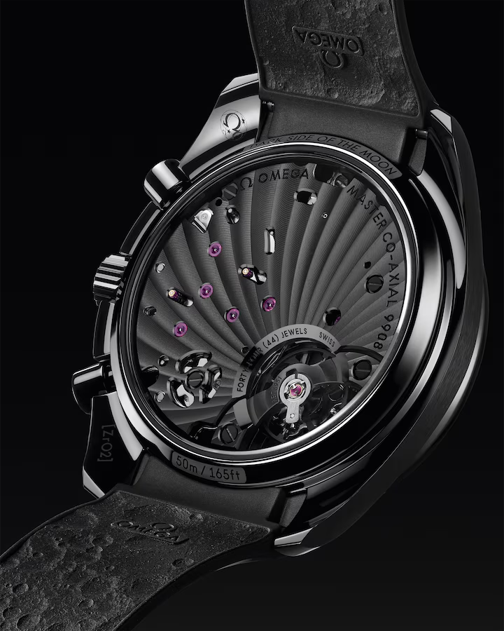 Omega Speedmaster DARK SIDE OF THE MOON 310.92.44.51.01.001