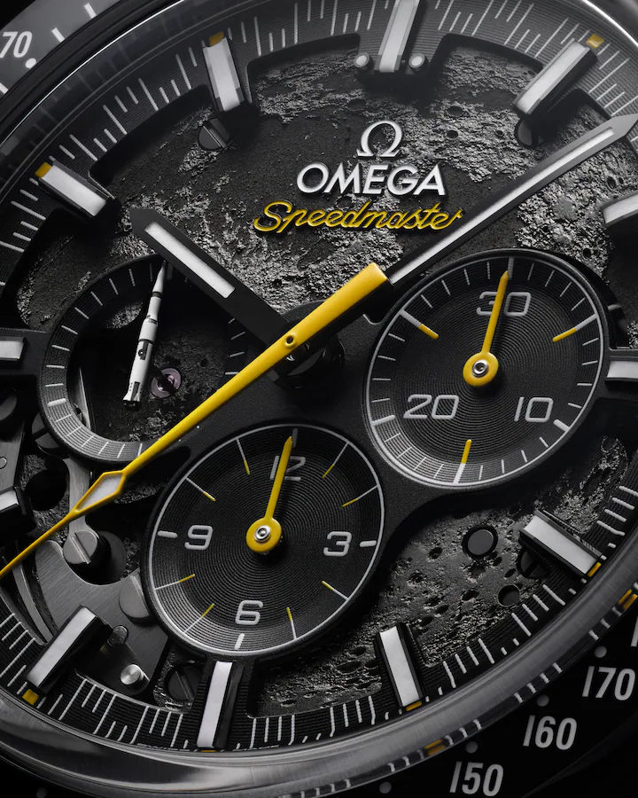 Omega Speedmaster DARK SIDE OF THE MOON 310.92.44.50.01.001