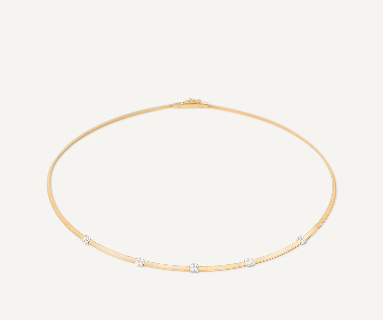 Masai Schmale Halskette aus Gold mit Diamanten CG730_B_YW_M5