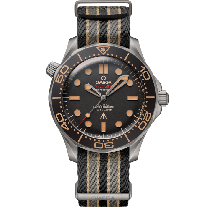 Omega Seamaster Diver 300M 007 Edition 210.92.42.20.01.001 bei Juwelier Hungeling